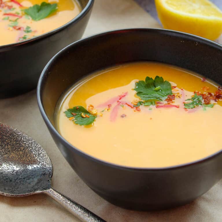 Thai Pumpkin soup with red curry